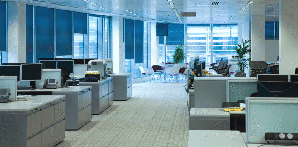 7 Essential Tips for Maintaining a Pristine Commercial Space with Expert Cleaning 5 office commercial cleaning brisbane main image